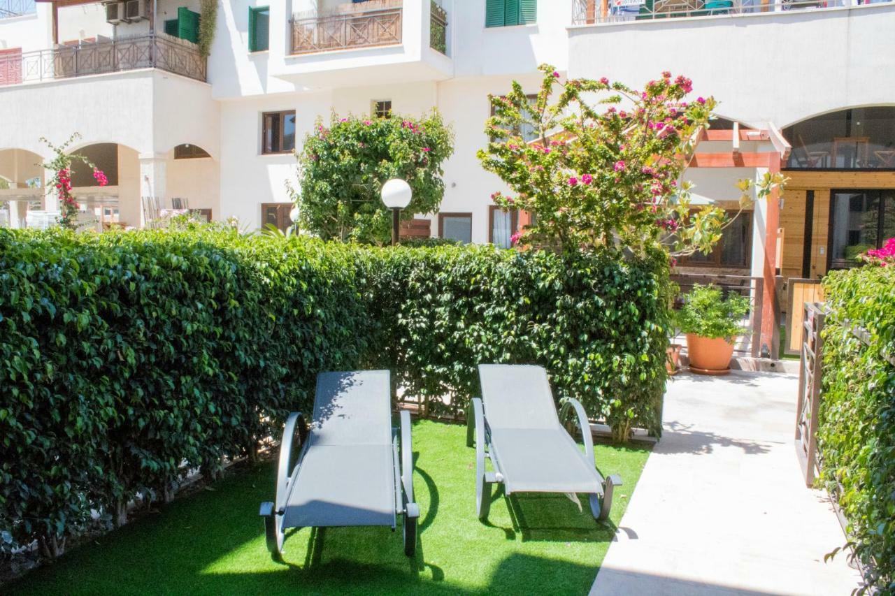 Galatex Beach Apartment Limassol Zewnętrze zdjęcie