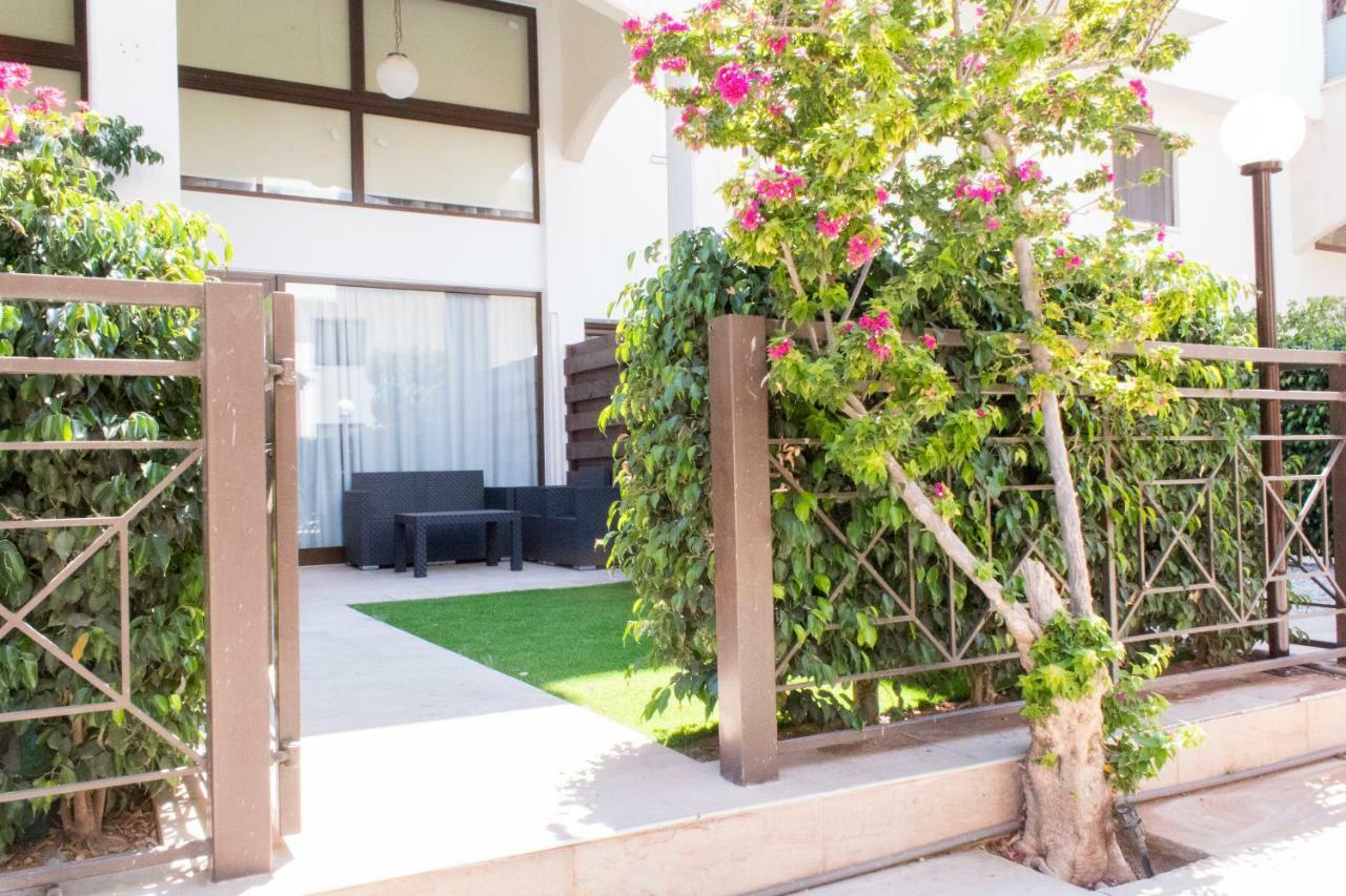 Galatex Beach Apartment Limassol Zewnętrze zdjęcie