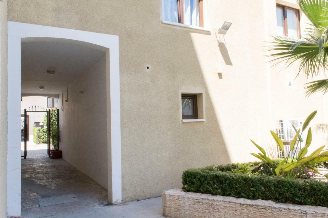 Galatex Beach Apartment Limassol Zewnętrze zdjęcie