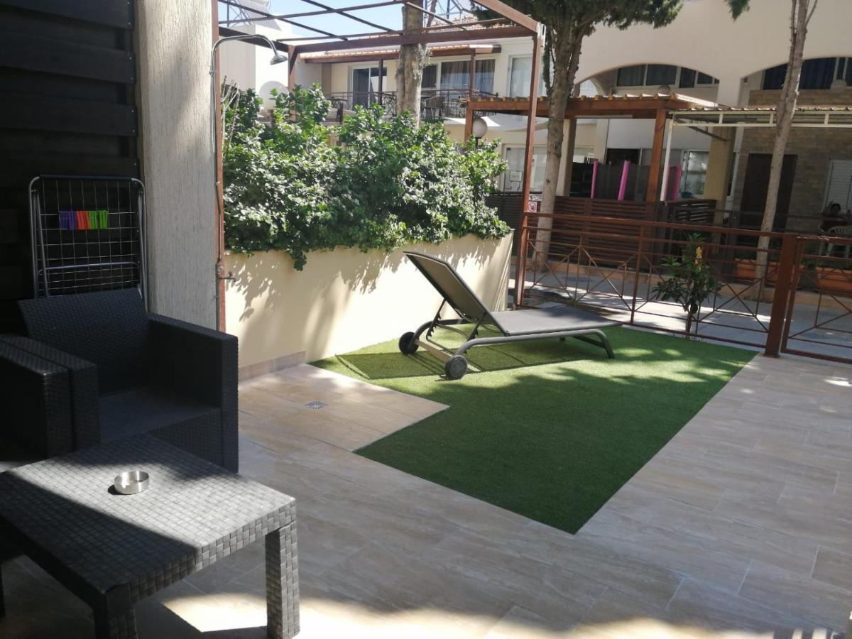 Galatex Beach Apartment Limassol Zewnętrze zdjęcie